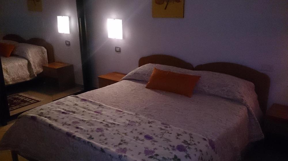 Il Mirto E La Rosa Bed and Breakfast Arenella  Exteriör bild