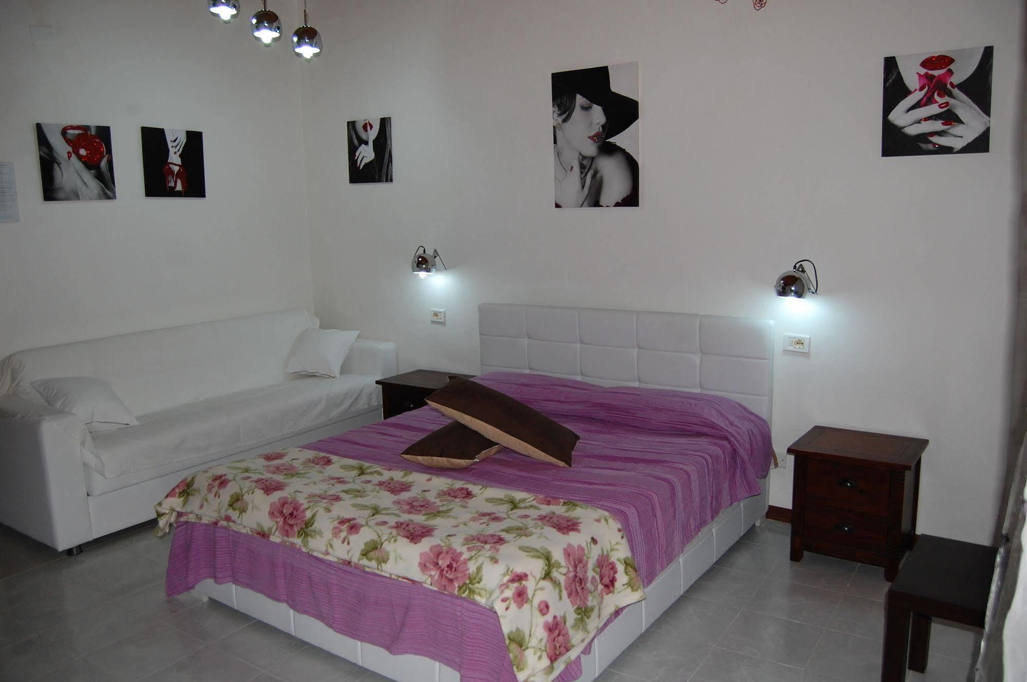 Il Mirto E La Rosa Bed and Breakfast Arenella  Exteriör bild