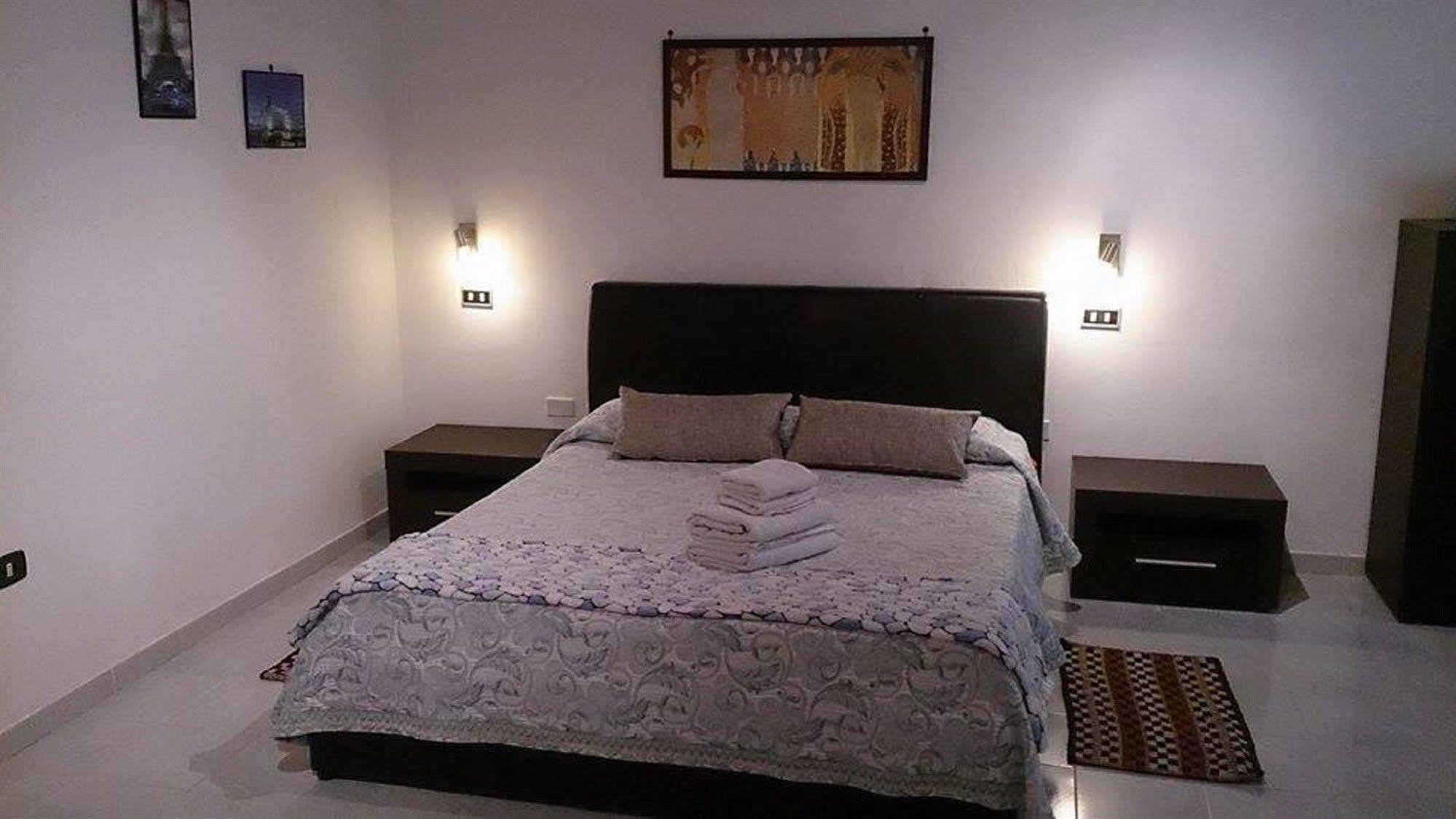 Il Mirto E La Rosa Bed and Breakfast Arenella  Exteriör bild