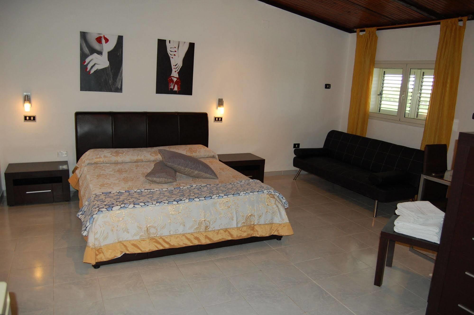 Il Mirto E La Rosa Bed and Breakfast Arenella  Exteriör bild