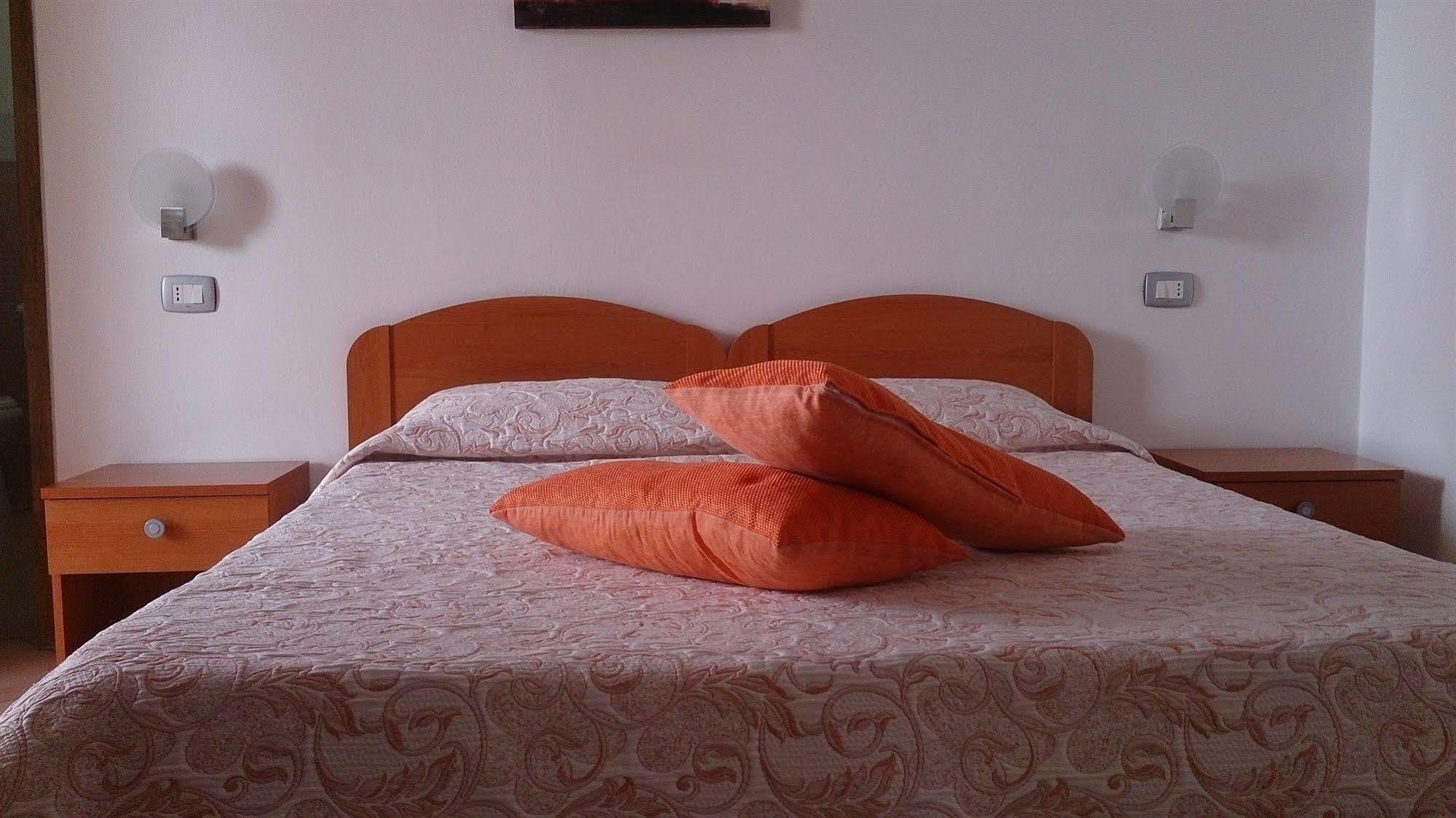 Il Mirto E La Rosa Bed and Breakfast Arenella  Exteriör bild